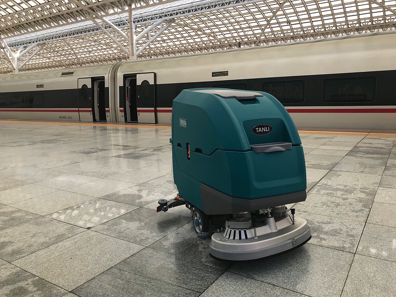 洗地車(chē)