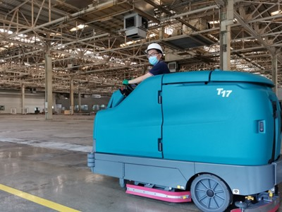 地下停車場(chǎng)應(yīng)該怎樣選擇洗地機(jī)？
