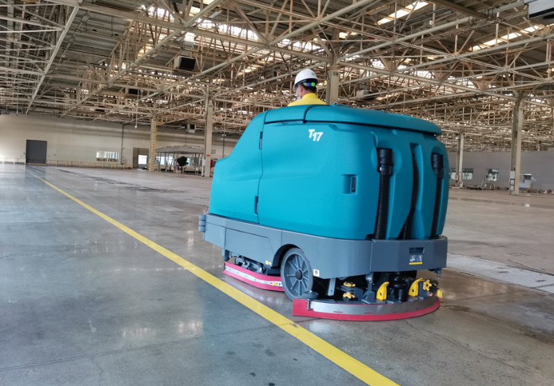 坦能駕駛式洗地機 坦能駕駛式洗地機
