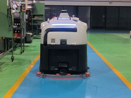 驚爆！電子廠國慶清潔工糾紛，坦力工業(yè)掃地機(jī)器人成救星